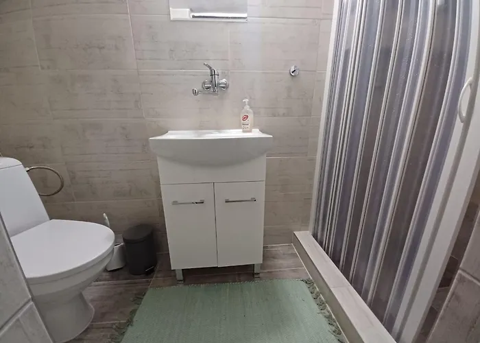 Ružín-chata Rolova Huta *